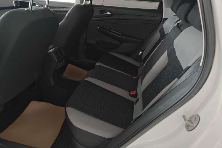 Used Jetta VS7 2021 1.4T Automatic Entry Model Interior 1