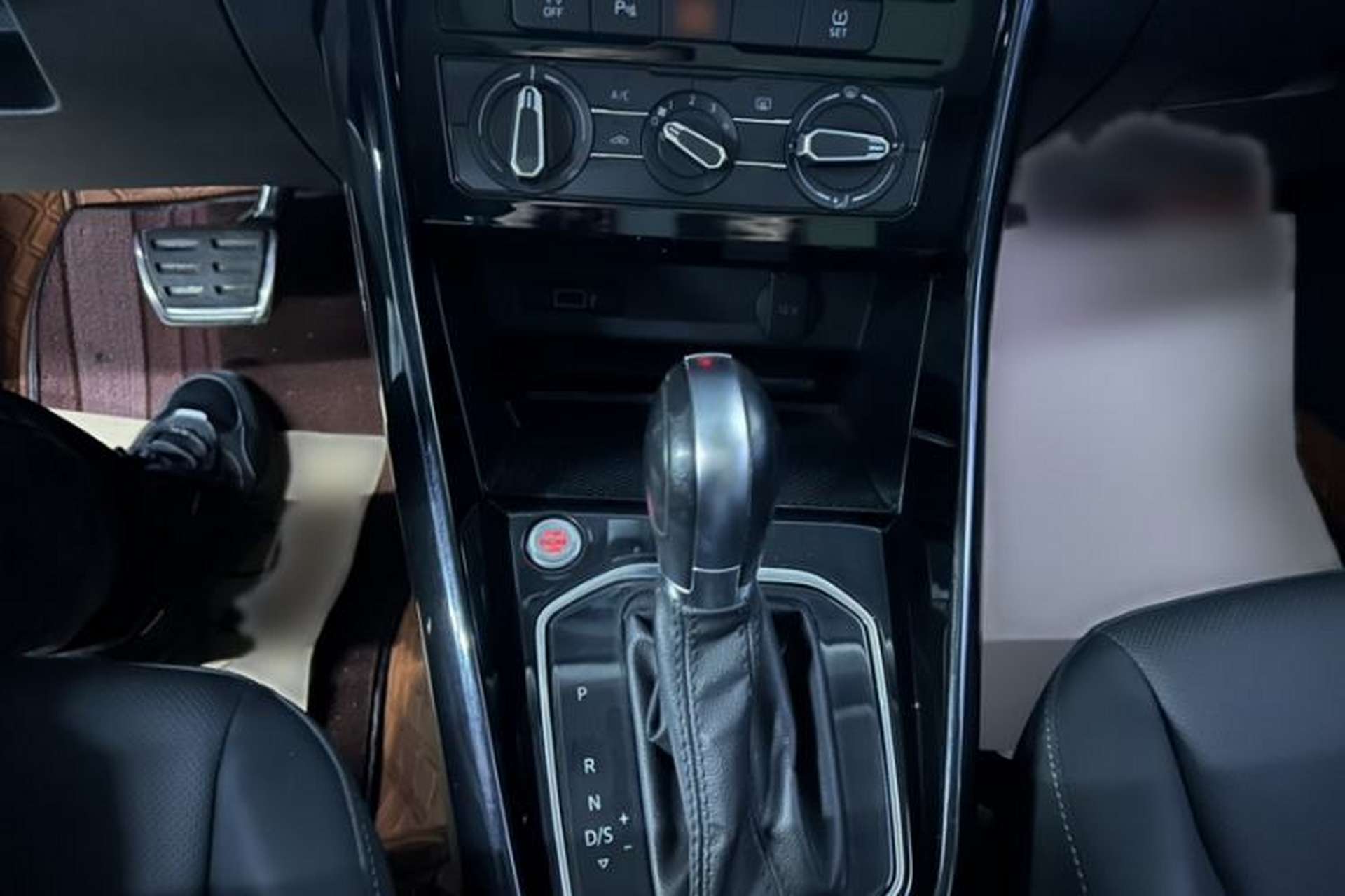 Used Jetta VS7 2021 Panda Edition 1.4T Automatic Enjoyment Model Interior 3