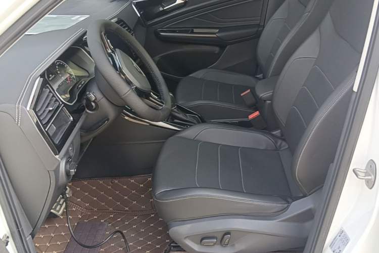 Used Jetta VS7 2021 Panda Edition 1.4T Automatic Enjoyment Model Left Front Seat