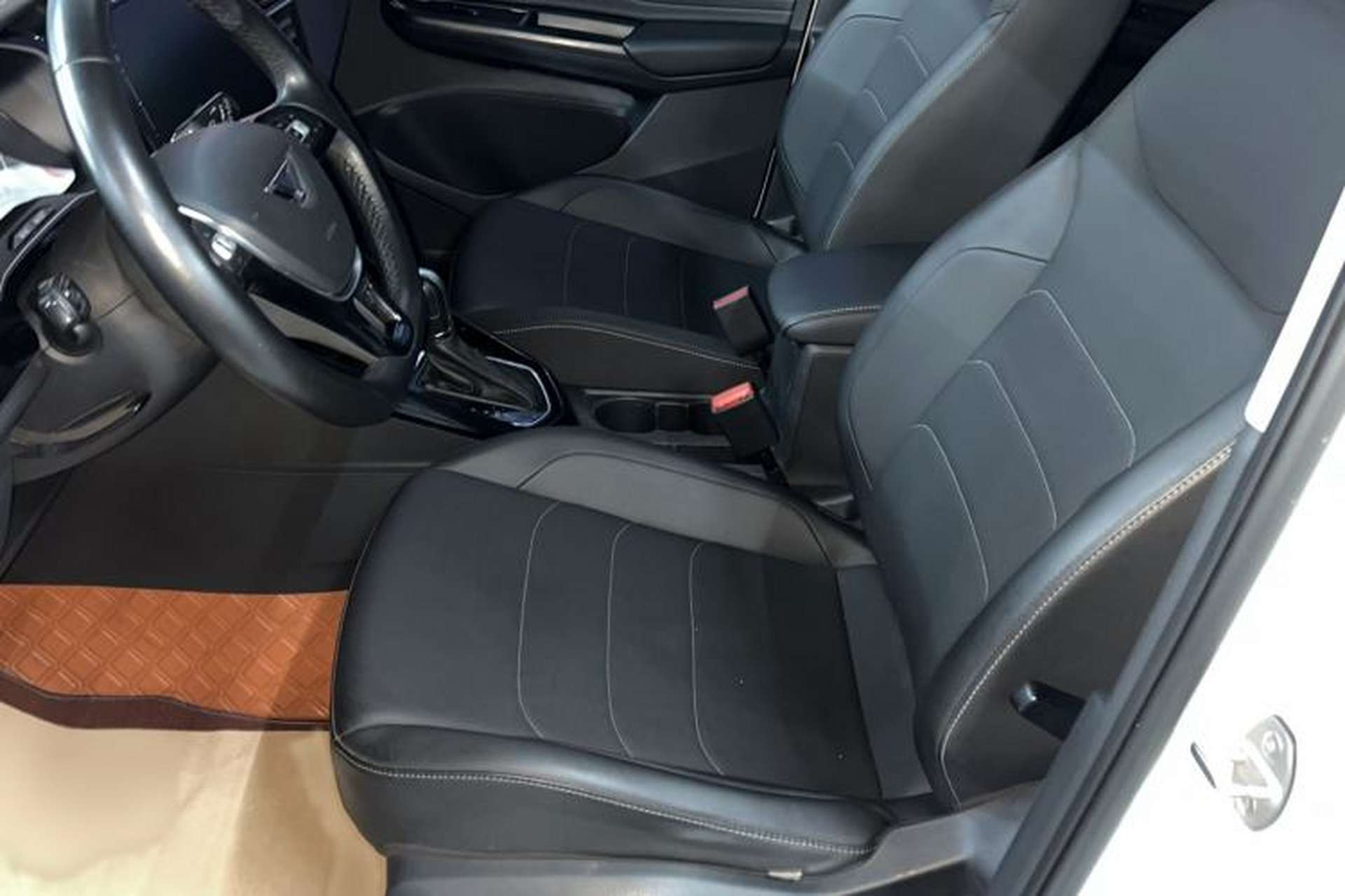 Used Jetta VS7 2021 Panda Edition 1.4T Automatic Enjoyment Model Left Front Seat