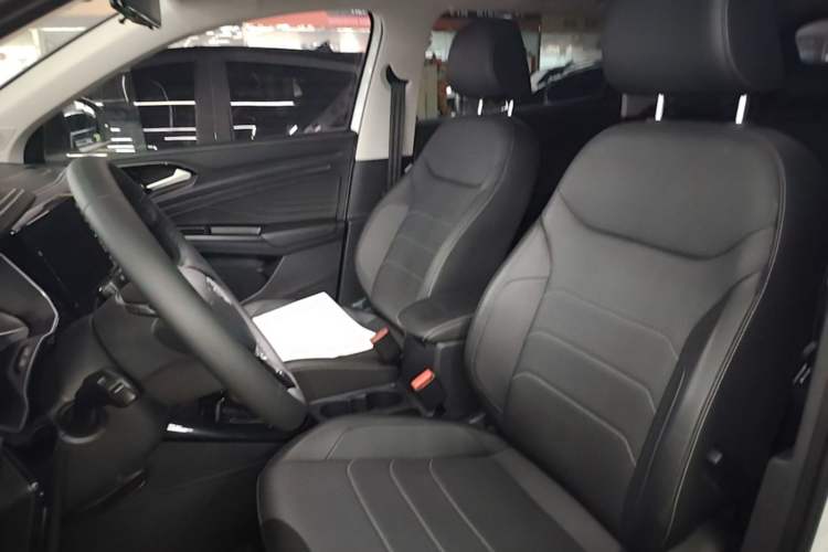 Used Jetta VS7 2021 Panda Edition 1.4T Automatic Enjoyment Model Left Front Seat