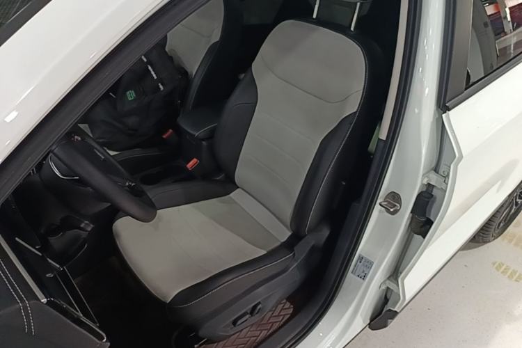 Used Jetta VS7 2021 Panda Edition 1.4T Automatic Glory Version Left Front Seat