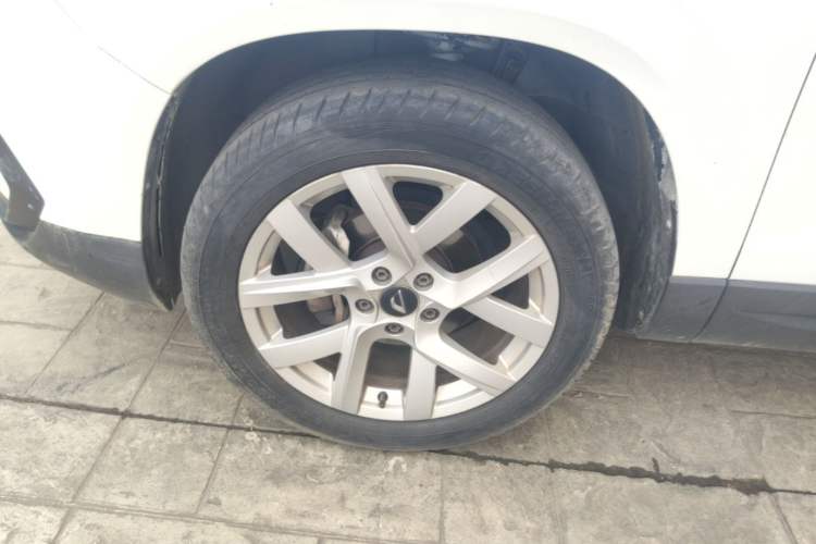 Used Jetta VS7 2021 30th Anniversary Edition 1.4T Automatic Enjoyment Model Left Front Wheel Hub
