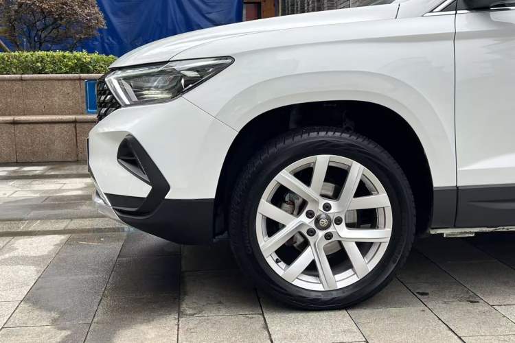 Used Jetta VS7 2021 1.4T Automatic Enjoyment Edition Left Front Wheel Hub