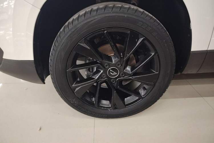 Used Jetta VS7 2021 Panda Edition 1.4T Automatic Enjoyment Model Left Front Wheel Hub