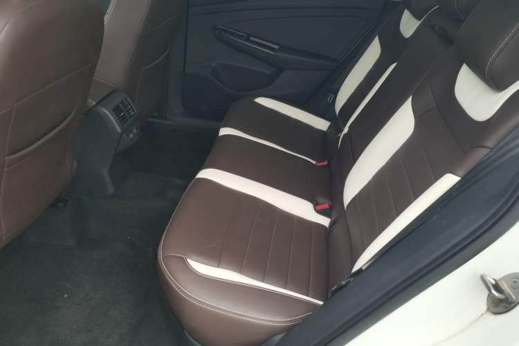 Used Jetta VS7 2021 1.4T Automatic Entry Model Left Rear Seat