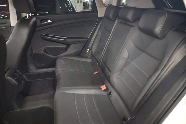 Used Jetta VS7 2021 Panda Edition 1.4T Automatic Enjoyment Model Left Rear Seat