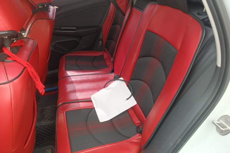 Used Jetta VS7 2021 1.4T Manual Entry-Level Model Left Rear Seat