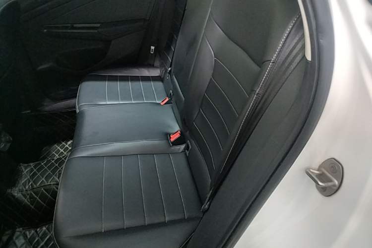 Used Jetta VS7 2021 1.4T Automatic Entry Model Left Rear Seat