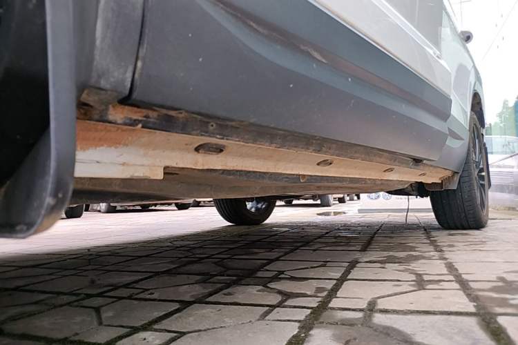 Used Jetta VS7 2021 Panda Edition 1.4T Automatic Enjoyment Model Left Side Sill