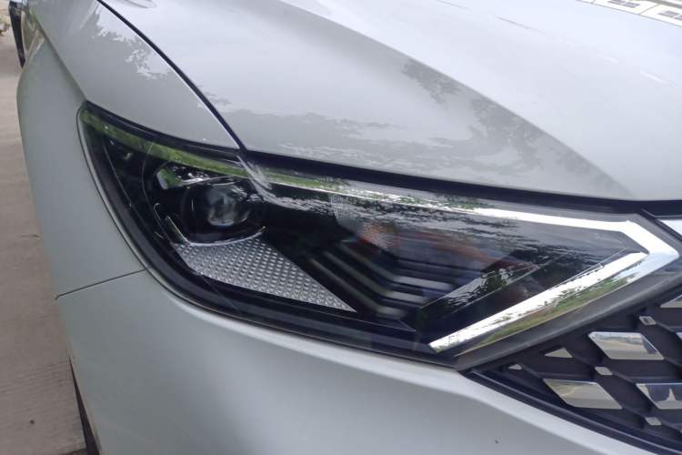 Used Jetta VS7 2021 30th Anniversary Edition 1.4T Automatic Enjoyment Model Right Front Headlight