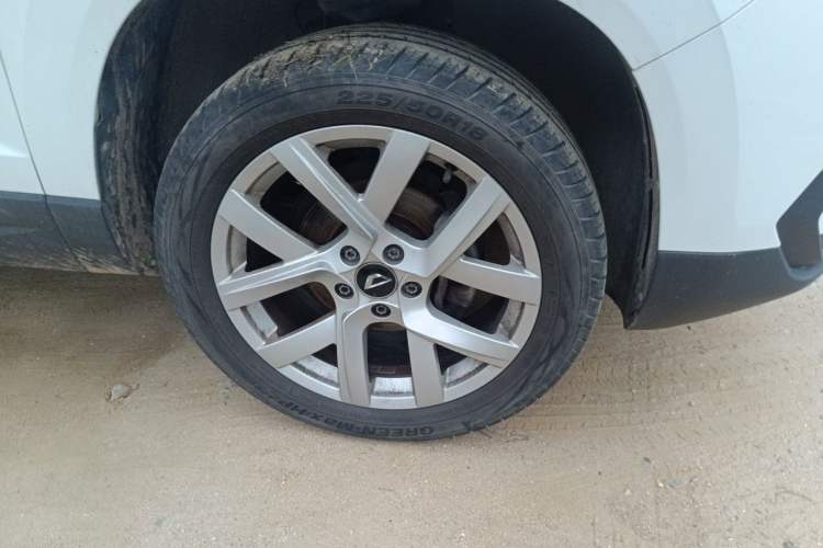 Used Jetta VS7 2021 30th Anniversary Edition 1.4T Automatic Enjoyment Model Right Front Wheel Hub