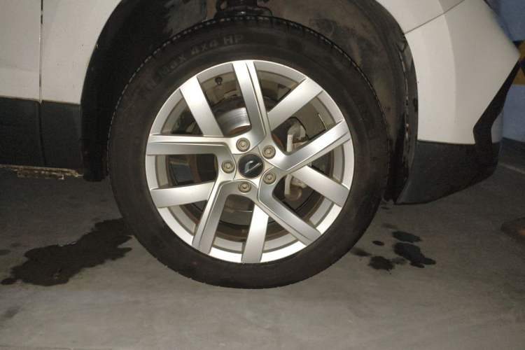 Used Jetta VS7 2021 30th Anniversary Edition 1.4T Automatic Enjoyment Model Right Front Wheel Hub