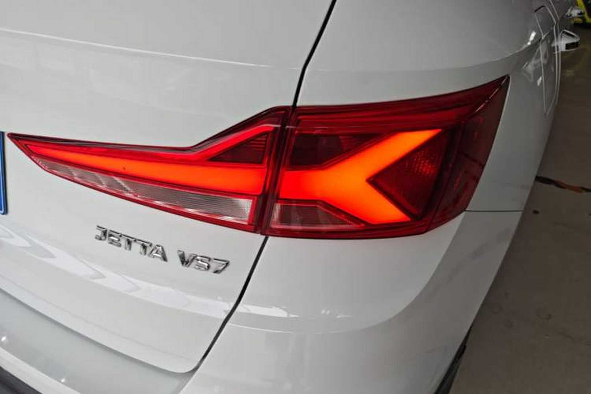 Used Jetta VS7 2021 1.4T Automatic Glory Edition Right Rear Taillight
