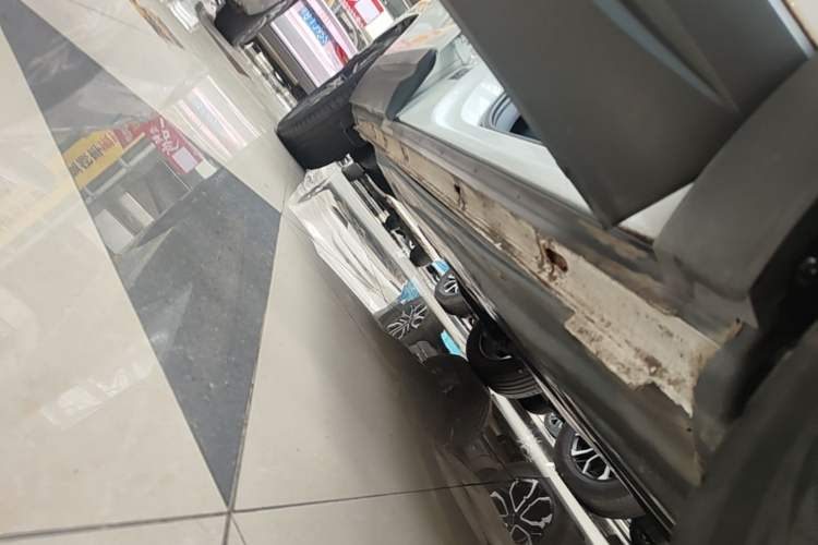 Used Jetta VS7 2021 1.4T Automatic Glory Edition Right Side Sill