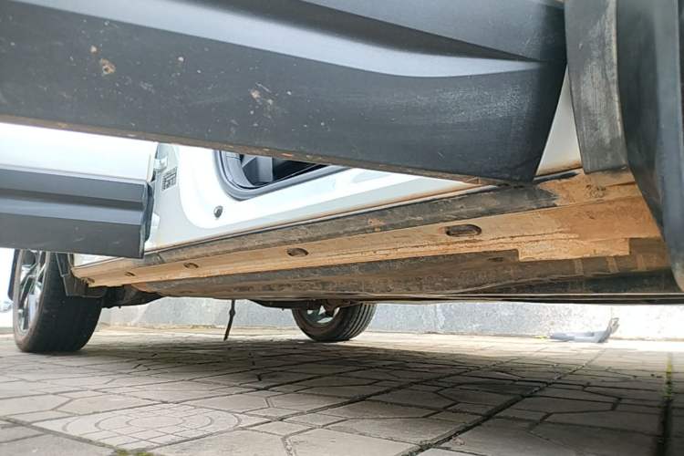Used Jetta VS7 2021 Panda Edition 1.4T Automatic Enjoyment Model Right Side Sill