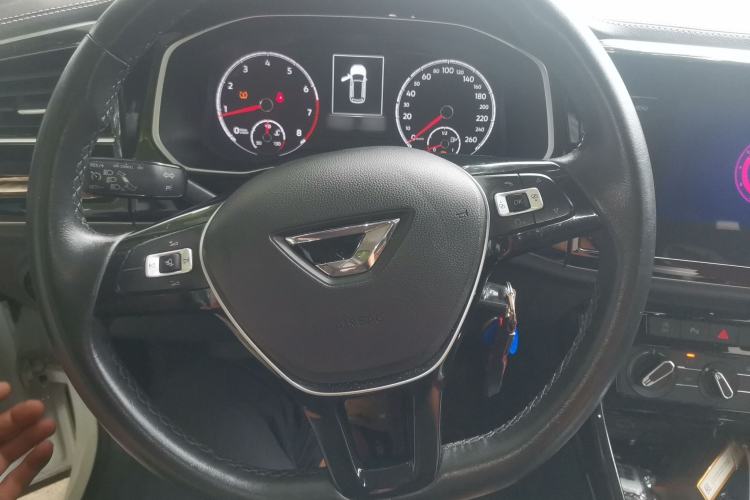 Used Jetta VS7 2021 1.4T Automatic Entry Model Steering Wheel