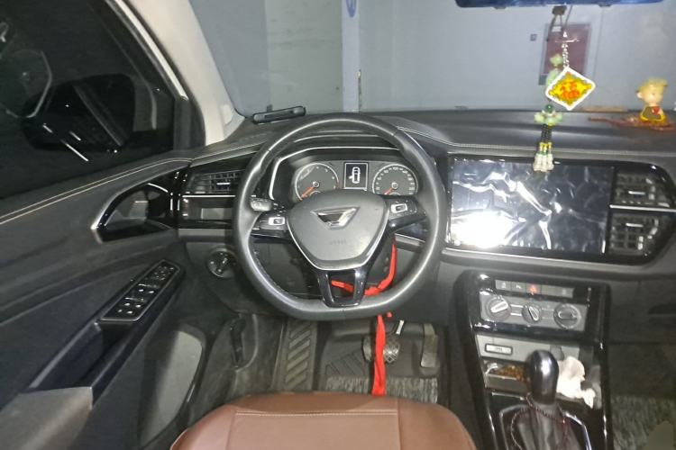 Used Jetta VS7 2021 1.4T Automatic Entry Model Steering Wheel