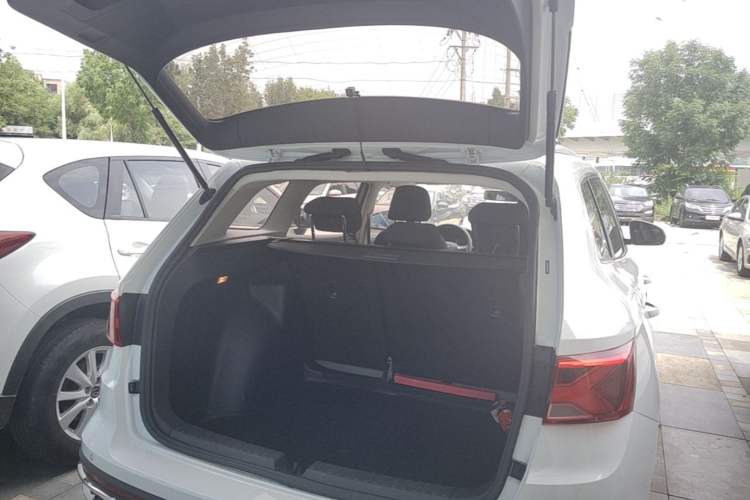 Used Jetta VS7 2021 1.4T Manual Entry-Level Model Trunk