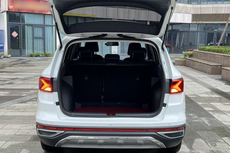 Used Jetta VS7 2021 1.4T Automatic Enjoyment Edition Trunk