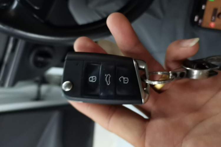 Used Jetta VS7 2021 Panda Edition 1.4T Automatic Enjoyment Model Vehicle Key