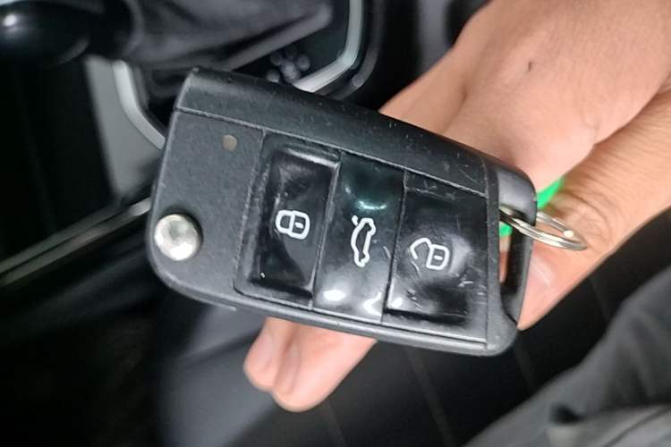 Used Jetta VS7 2021 1.4T Automatic Entry Model Vehicle Key