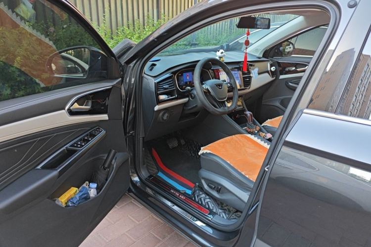 Used Jetta VS7 2022 280TSI Automatic Glory Edition Driver Seat