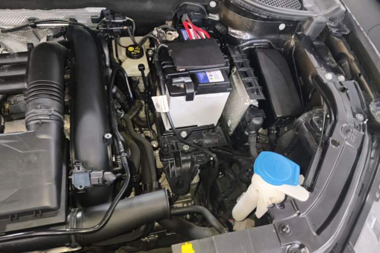 Used Jetta VS7 2022 280TSI Automatic Enjoyment Edition Engine Bay Left