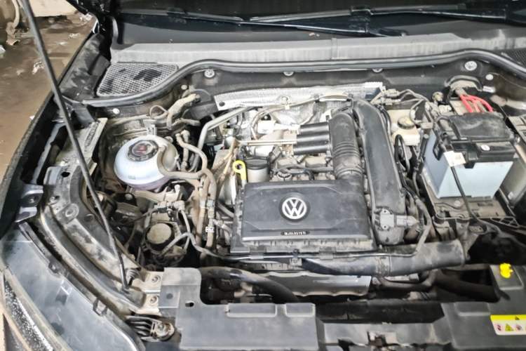Used Jetta VS7 2022 280TSI Automatic Trend Edition Engine Bay Right