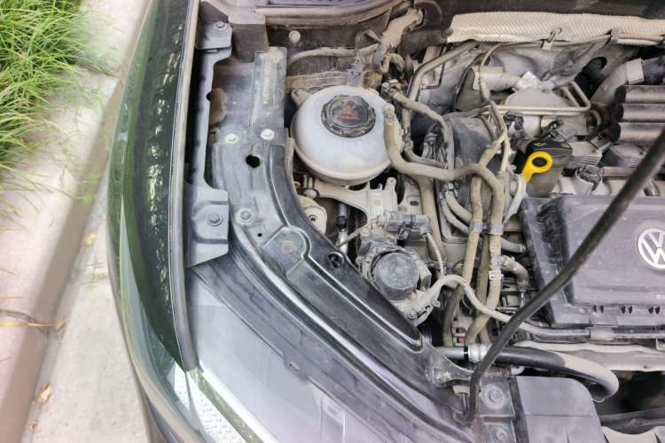 Used Jetta VS7 2022 Black Edition 1.4T Automatic Enjoyment Pro Version Engine Bay Right
