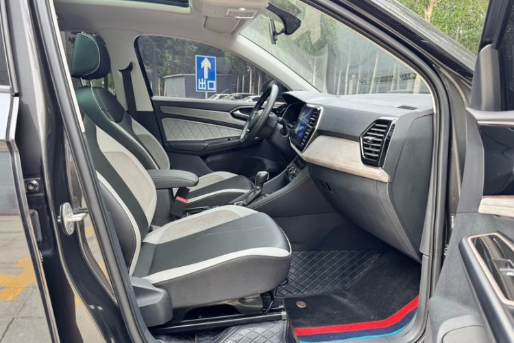 Used Jetta VS7 2022 280TSI Automatic High-Gloss Enjoyment Edition Interior 5