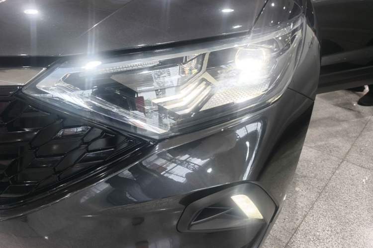Used Jetta VS7 2022 Black Edition 1.4T Automatic Enjoyment Pro Version Left Front Headlight
