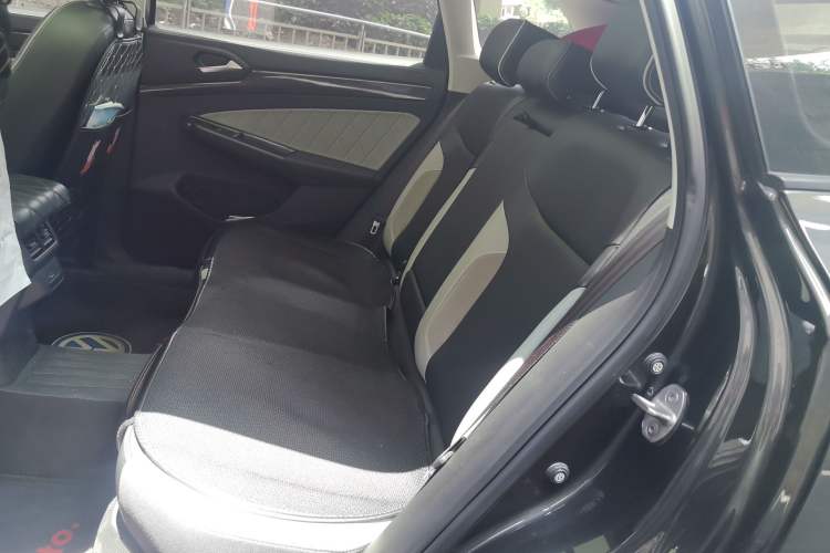 Used Jetta VS7 2022 280TSI Automatic High-Gloss Enjoyment Edition Left Rear Seat