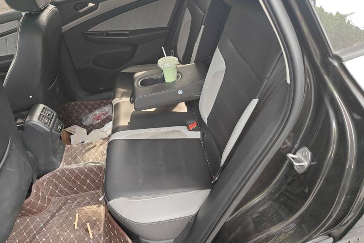 Used Jetta VS7 2022 280TSI Automatic High-Gloss Enjoyment Edition Left Rear Seat
