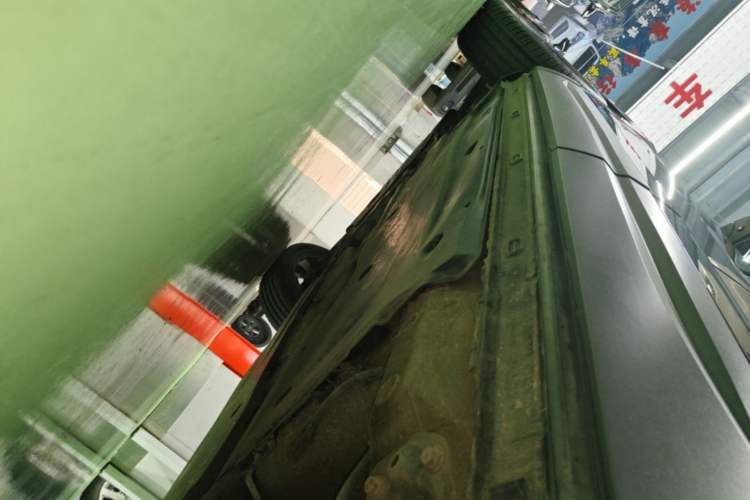 Used Jetta VS7 2022 280TSI Automatic High-Gloss Glory Edition Left Side Sill
