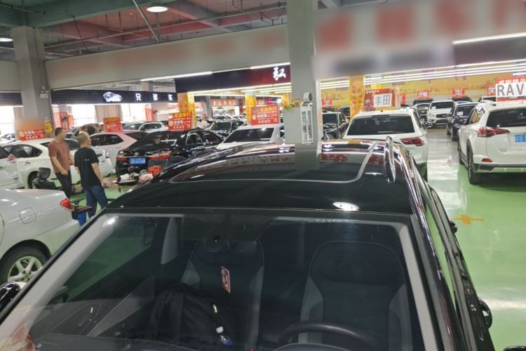 Used Jetta VS7 2022 280TSI Automatic High-Gloss Glory Edition Roof