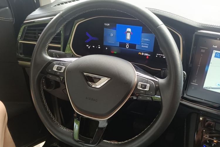 Used Jetta VS7 2022 280TSI Automatic High-Gloss Glory Edition Steering Wheel