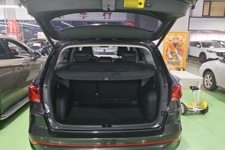 Used Jetta VS7 2022 280TSI Automatic High-Gloss Glory Edition Trunk