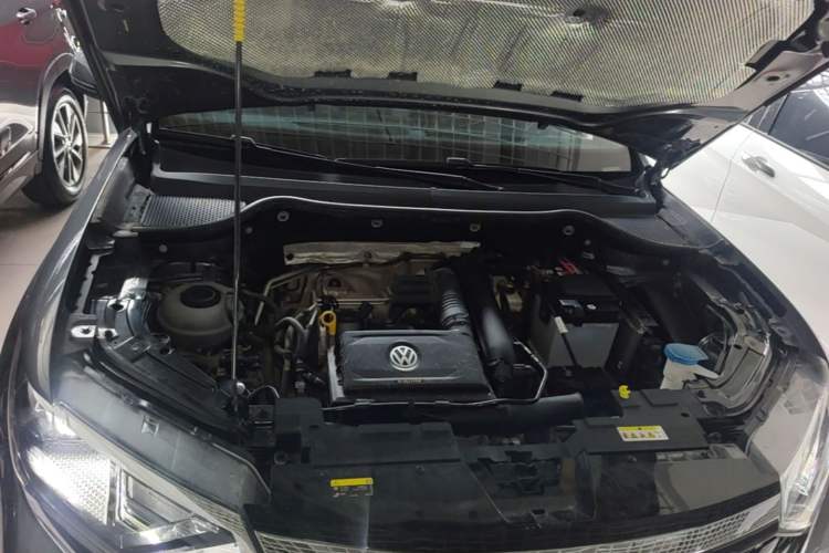 Used Jetta VS7 2022 280TSI Automatic Enjoyment Edition Engine Bay