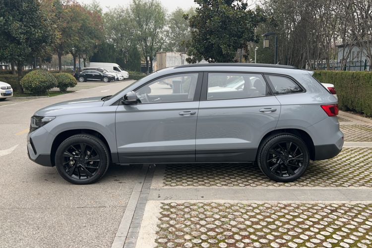 Used Jetta VS7 2022 Blackfin Edition 1.4T Automatic Glory Pro Version Exterior 5