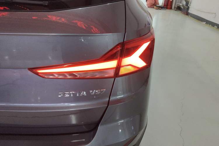Used Jetta VS7 2022 280TSI Automatic Glory Edition Exterior 6