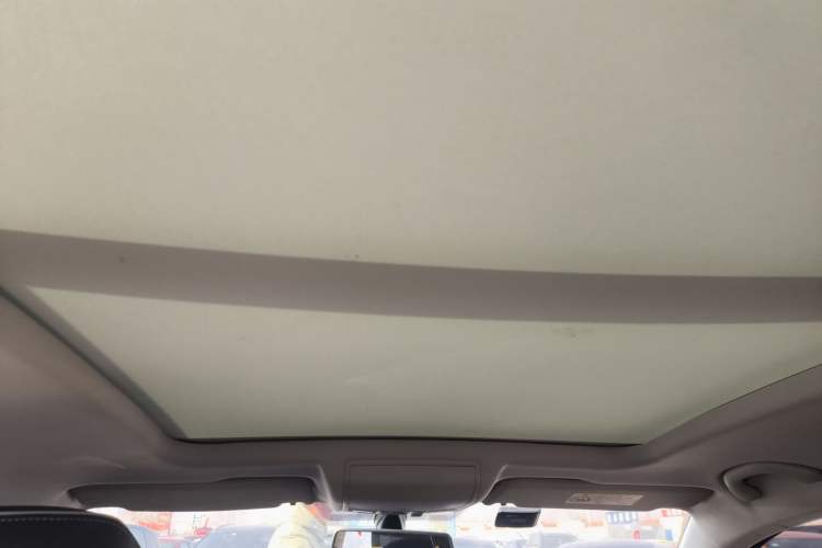Used Jetta VS7 2022 280TSI Automatic High-Gloss Enjoyment Edition Headliner