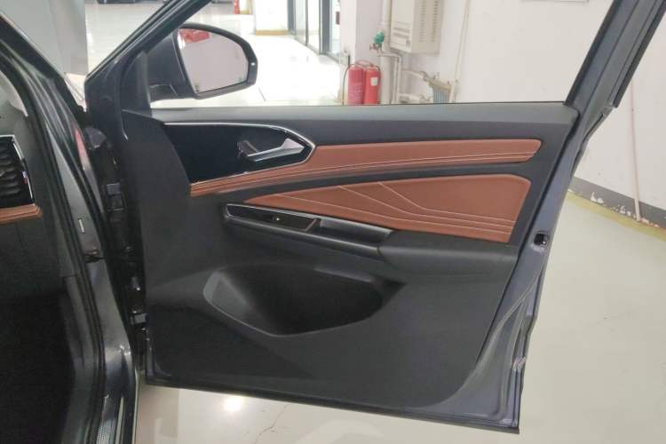 Used Jetta VS7 2022 280TSI Automatic Glory Edition Interior 5