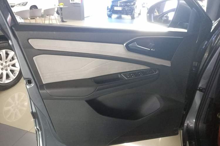 Used Jetta VS7 2022 280TSI Automatic Enjoyment Edition Left Front Door Interior