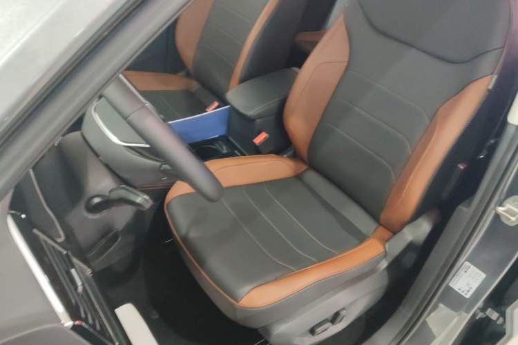Used Jetta VS7 2022 280TSI Automatic Glory Edition Left Front Seat