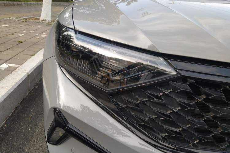 Used Jetta VS7 2022 280TSI Automatic High-Gloss Glory Edition Right Front Headlight