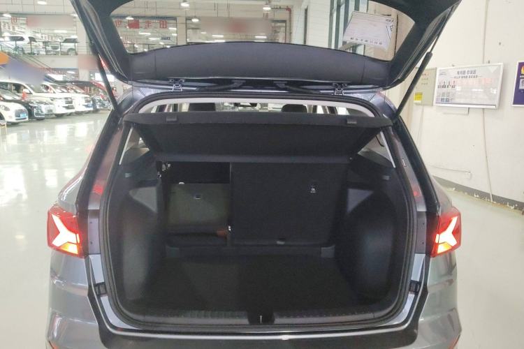 Used Jetta VS7 2022 280TSI Automatic Glory Edition Trunk