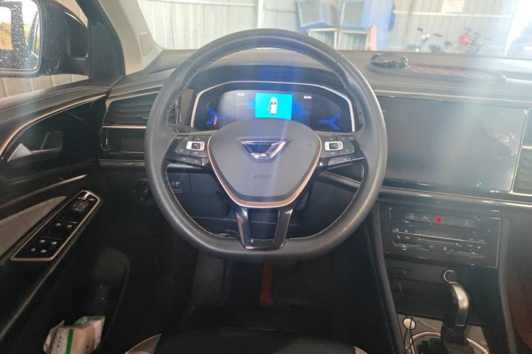 Used Jetta VS7 2022 280TSI Automatic High-Gloss Glory Edition Steering Wheel