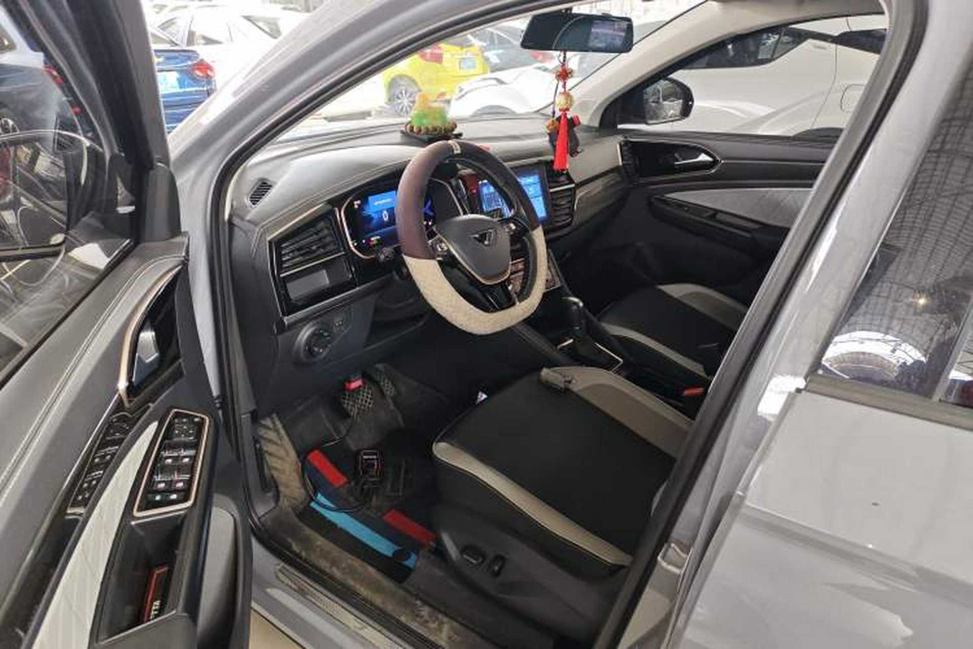 Used Jetta VS7 2022 280TSI Automatic High-Gloss Enjoyment Edition Left Front Seat