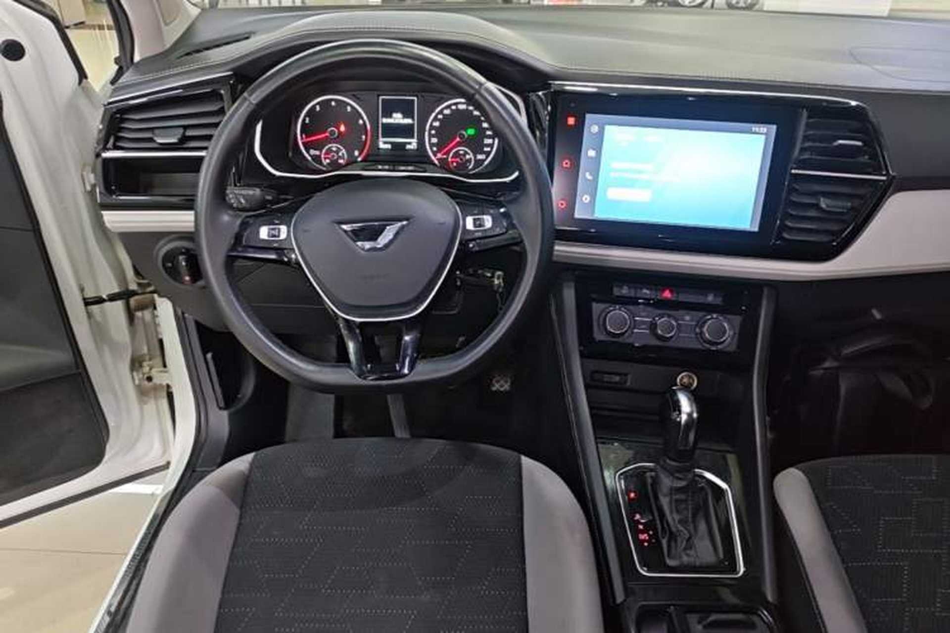 Used Jetta VS7 2022 280TSI Automatic Trend Edition Audio And AC Panel